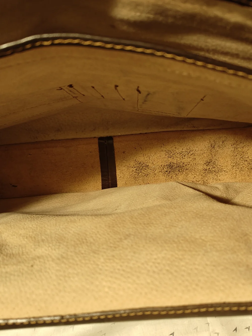 Classic Italian Brown Leather Messenger Briefcase Bag